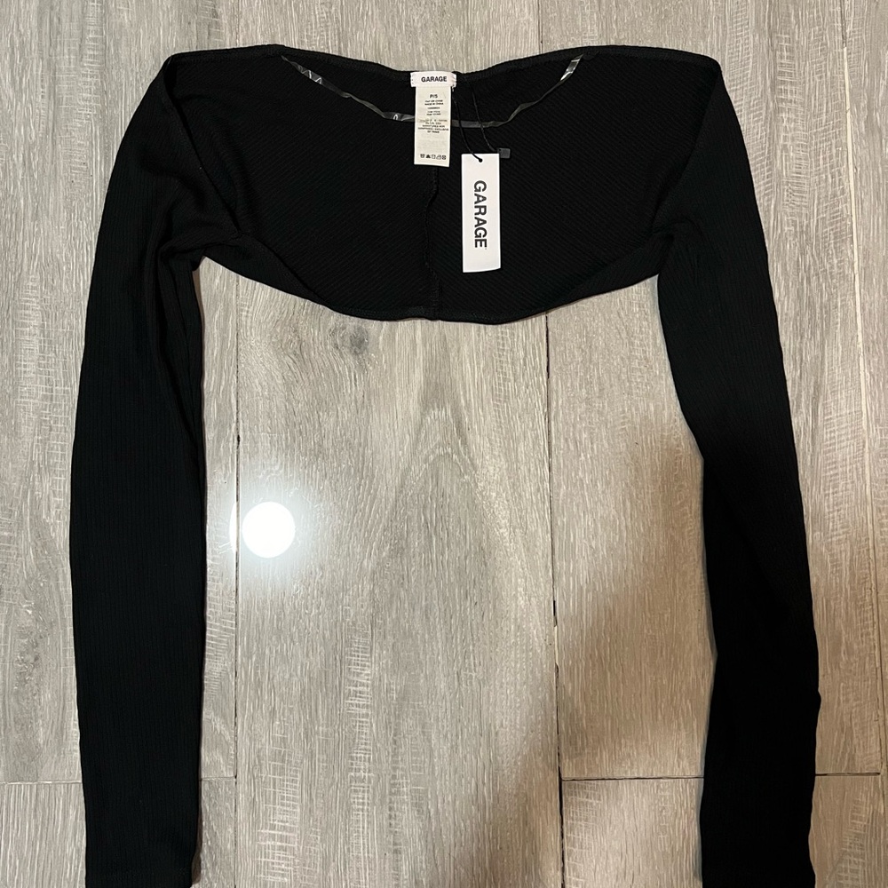 Black Garage Shrug